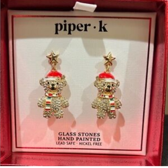 Piper K Viral Christmas bear festive holiday earrings - new in box - Picture 2 of 2